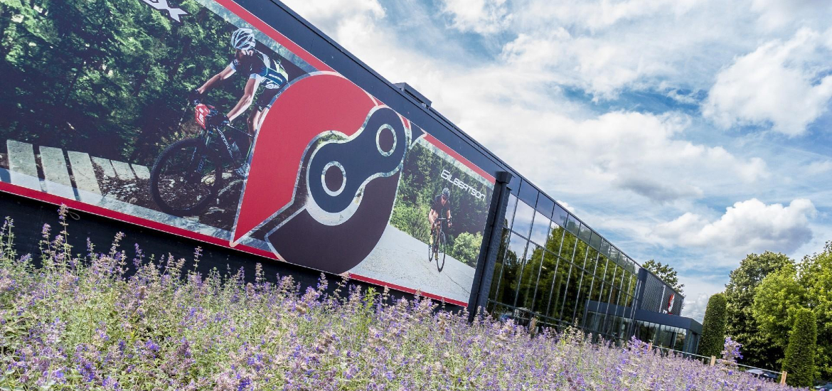 CC 53-11 Cycle Center